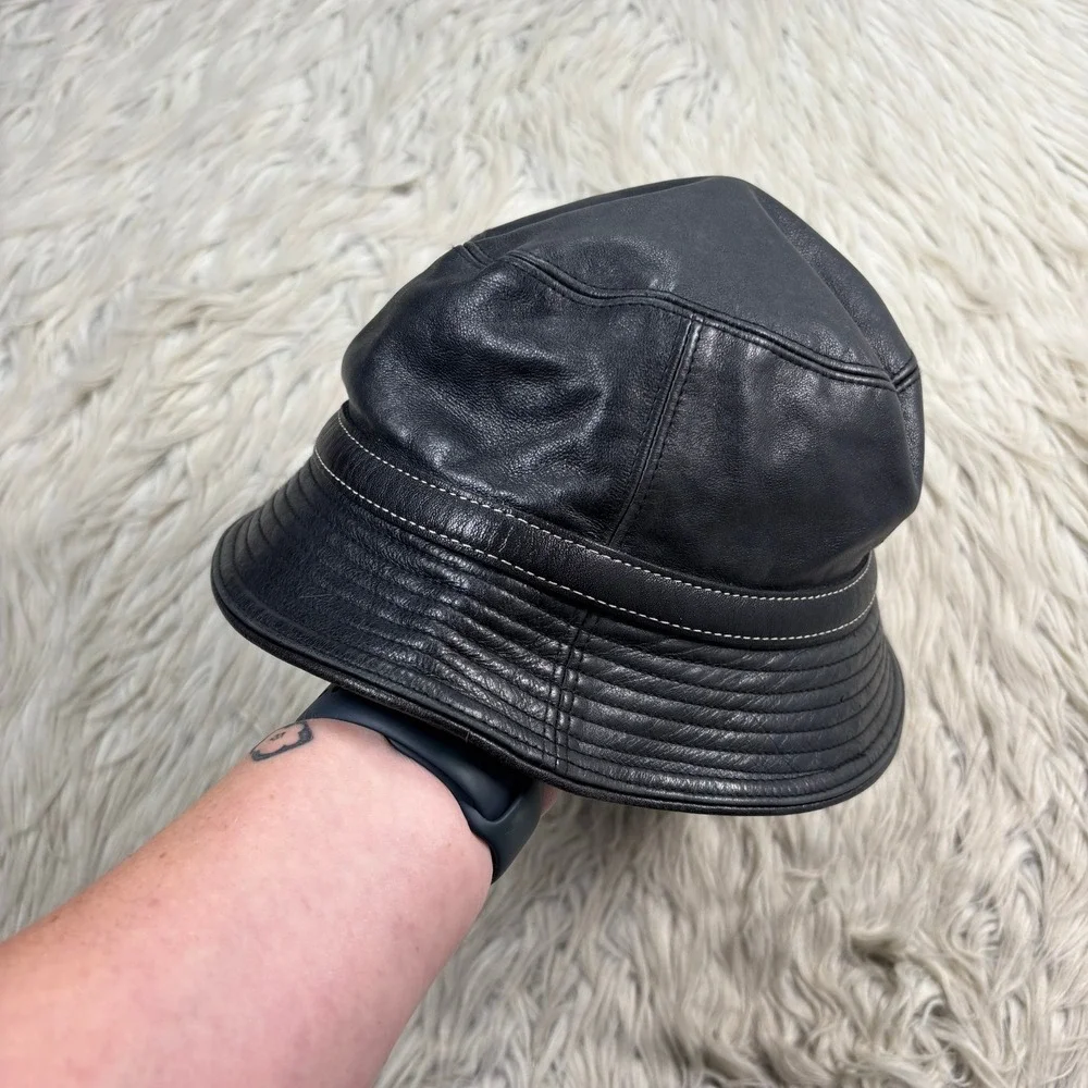 Vintage Y2K Coach Women's S Black Leather Bucket Hat Designer Cool Girl Street